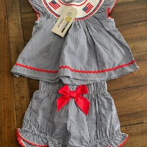 NWT Lil Cactus Smocked Set